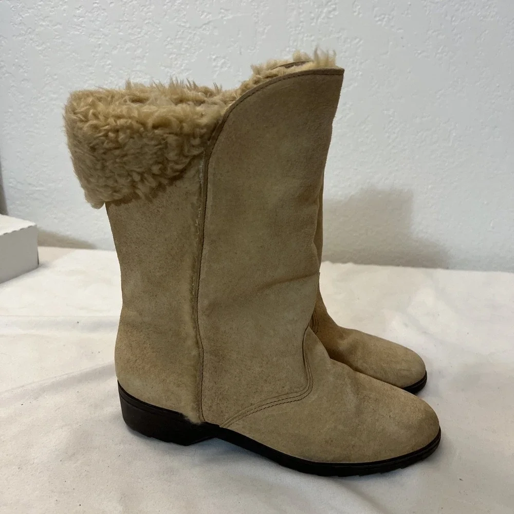 Hush Puppies Snow Boots Womens‎ 6M Sand Sheepskin Suede 75198 Mid Calf Pull On
